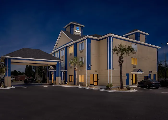 Clarion Pointe Jesup
